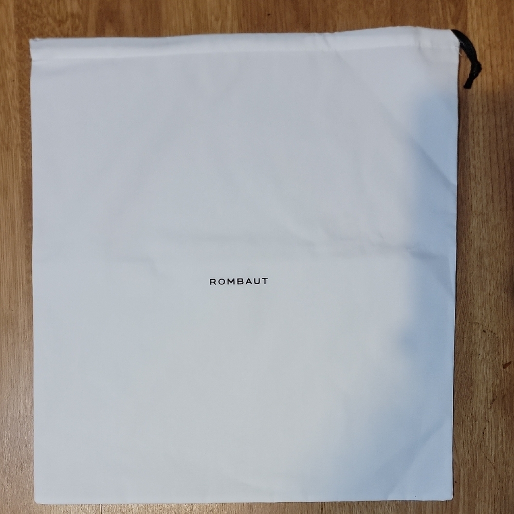 Rombaut White Dust Bag